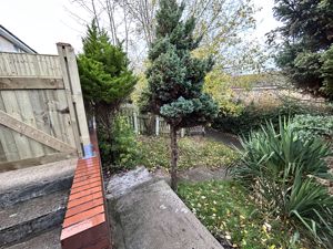 Photo 28- click for photo gallery